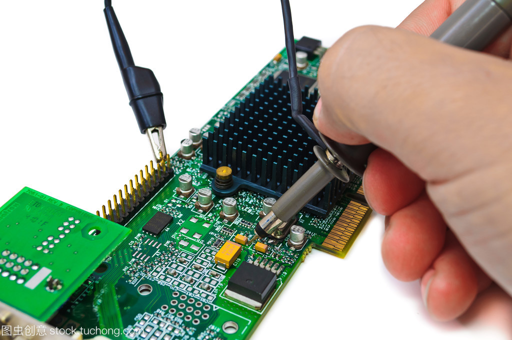 電子產(chǎn)品的維修與診斷 從故障排查到專(zhuān)業(yè)安裝的全面指南